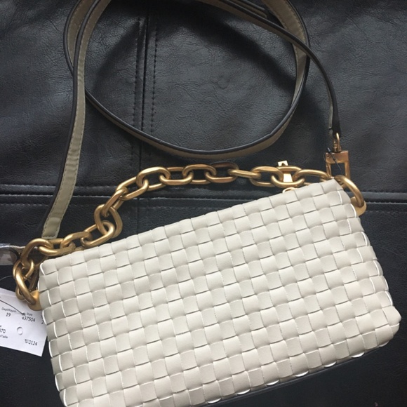 BRAND NEW WITH TAGS Guess Purse Sage - Picture 2 of 7